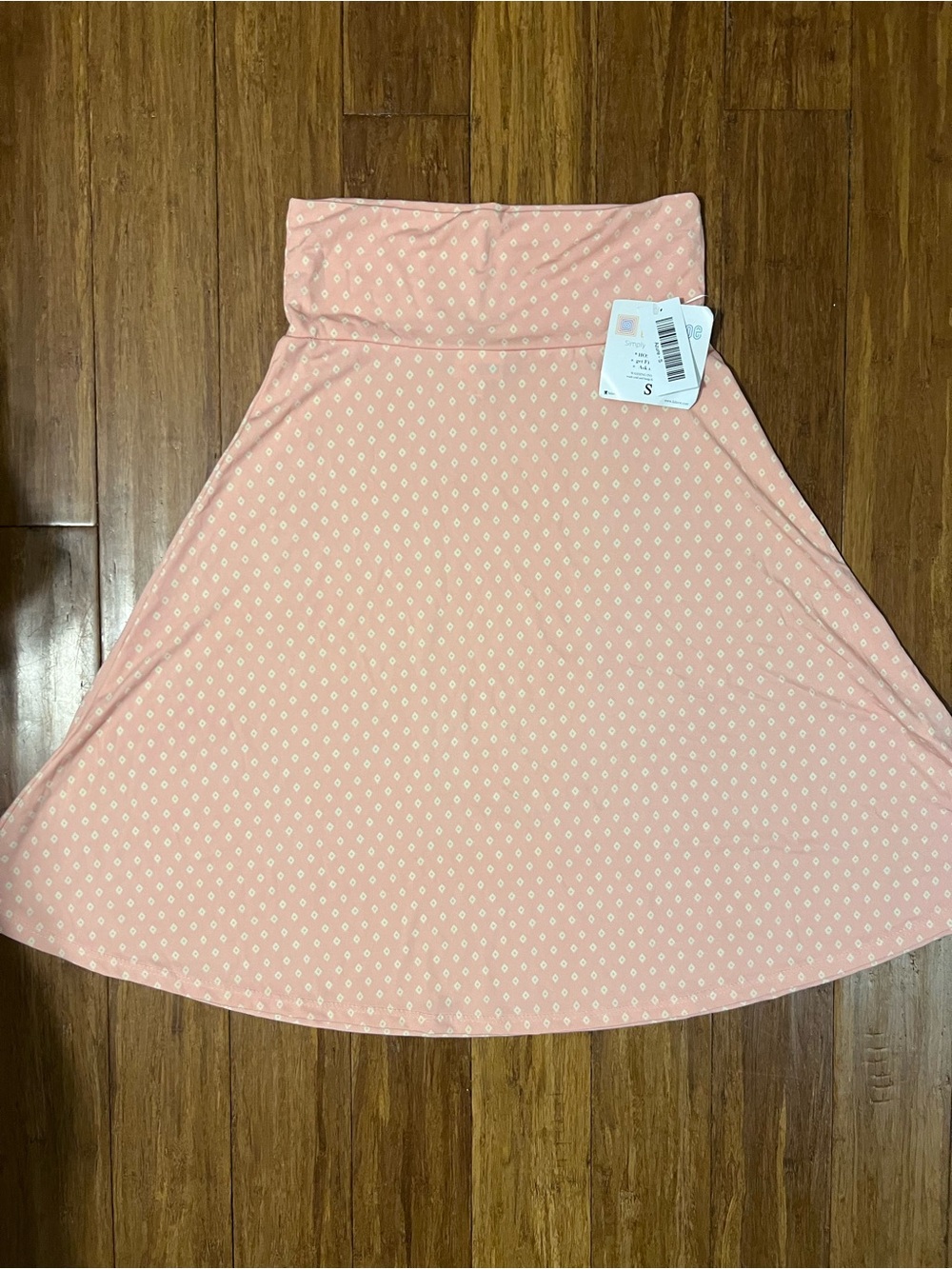 LuLaRoe Azure Pink Circle Skirt with Tiny Diamond Print